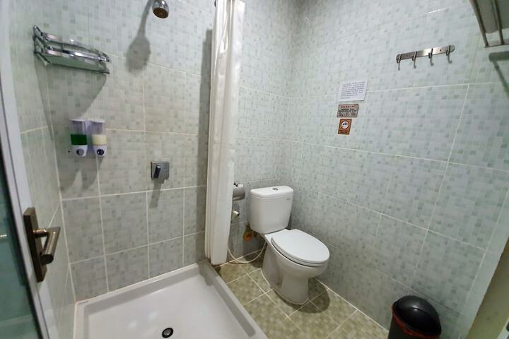 Room 15 of 26