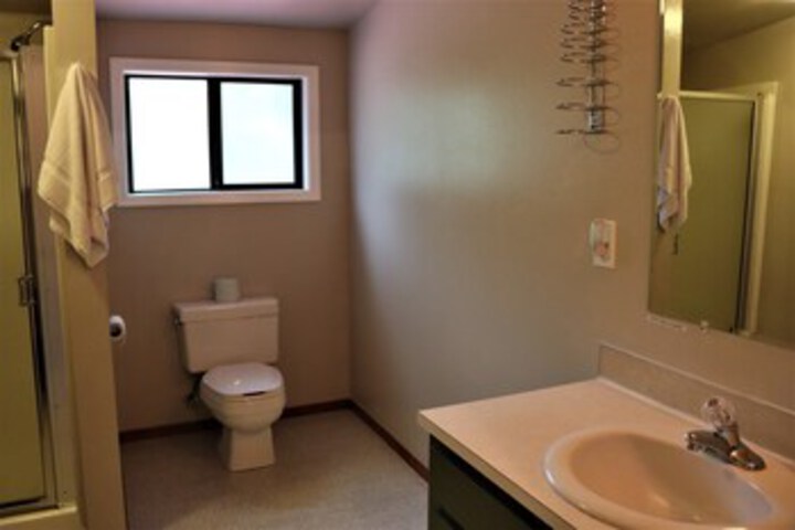 Room 340 of 504