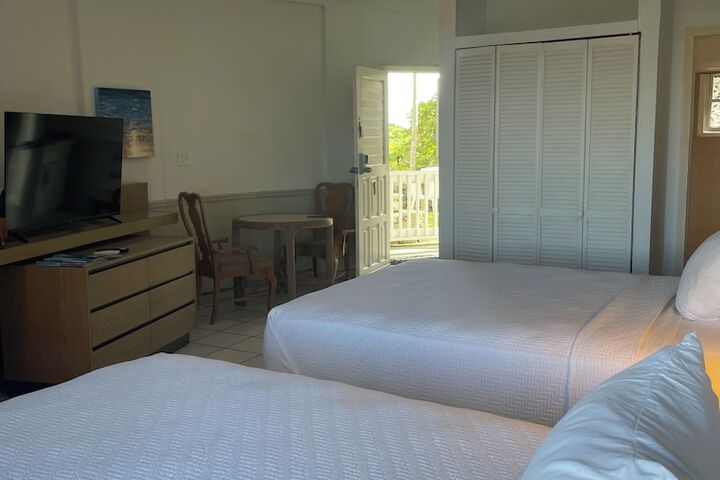 Room 37 of 111