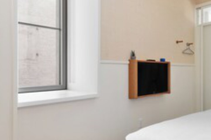 Room 97 of 171