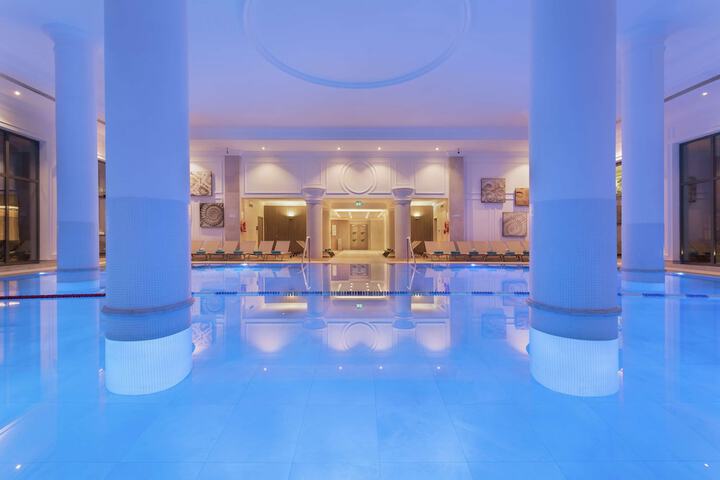 Pool 92 of 182