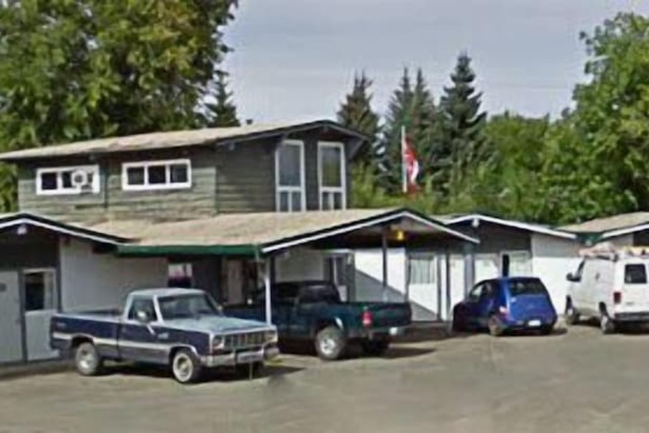 Superlodge Motel in Lloydminster, SK