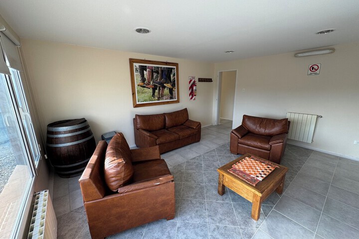 Room 10 of 26