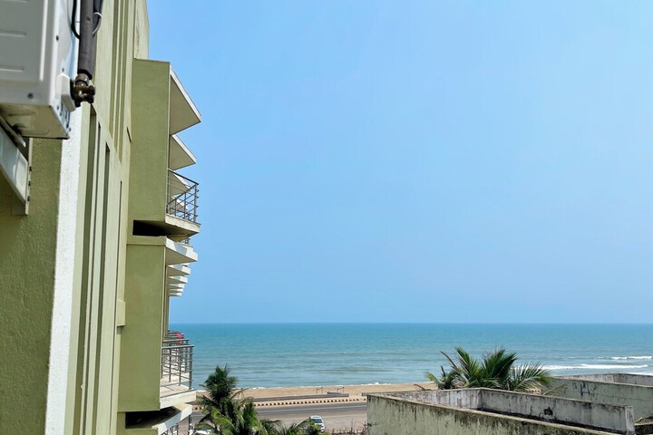 Hotel View 90 of 100