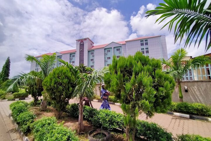 Hotel 37 of 38