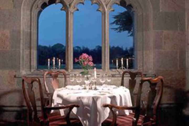 Dining 65 of 68