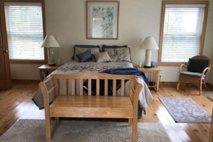 Room 17 of 36