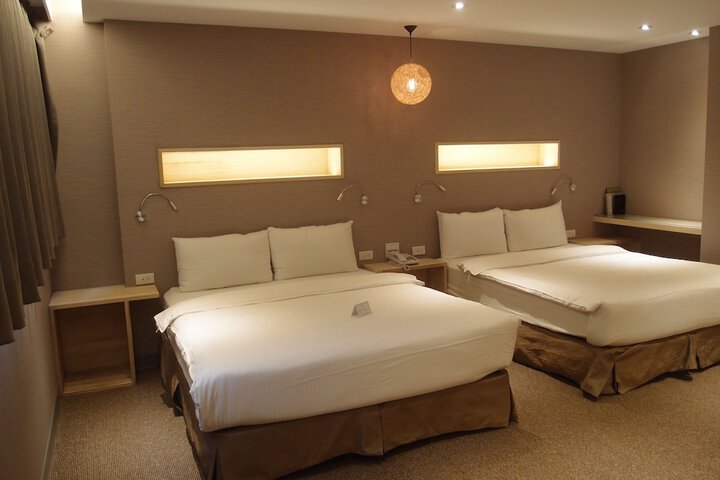 Room 34 of 52