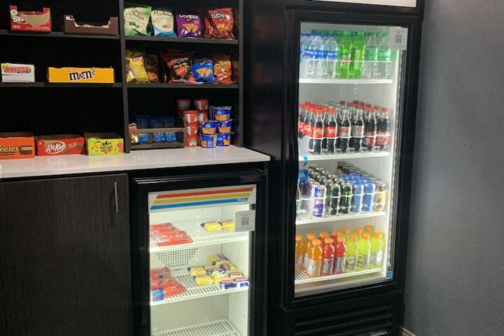 Snack bar