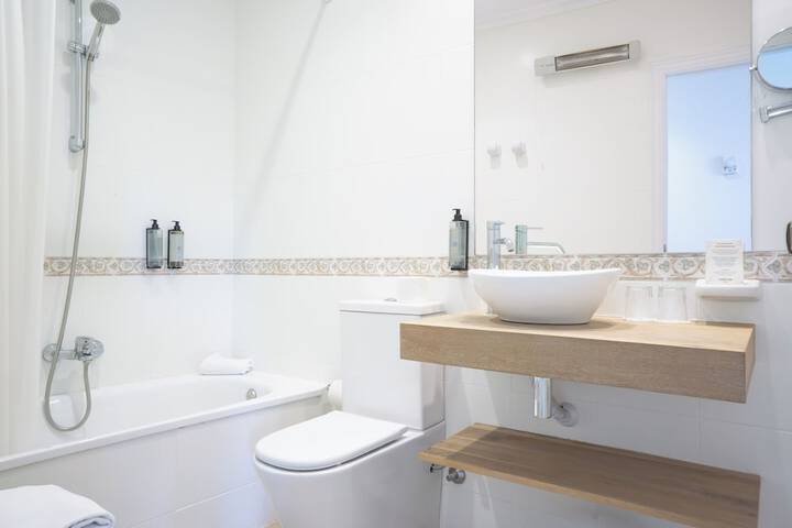 Bath Interior