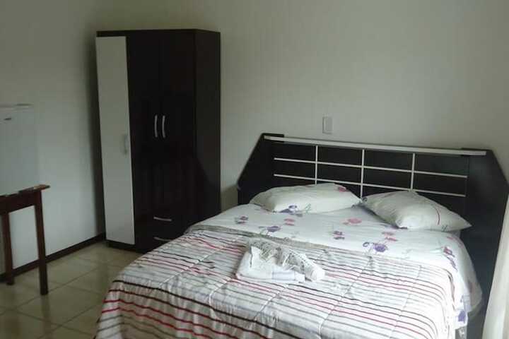 Room 22 of 32