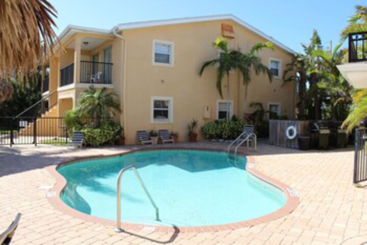 Pool 38 of 72
