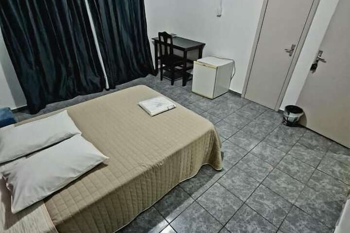 Room 20 of 28
