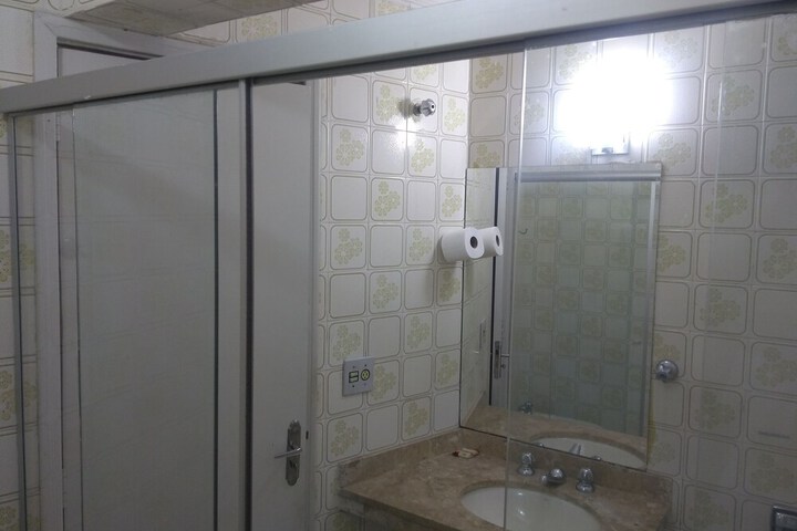 Room 41 of 61
