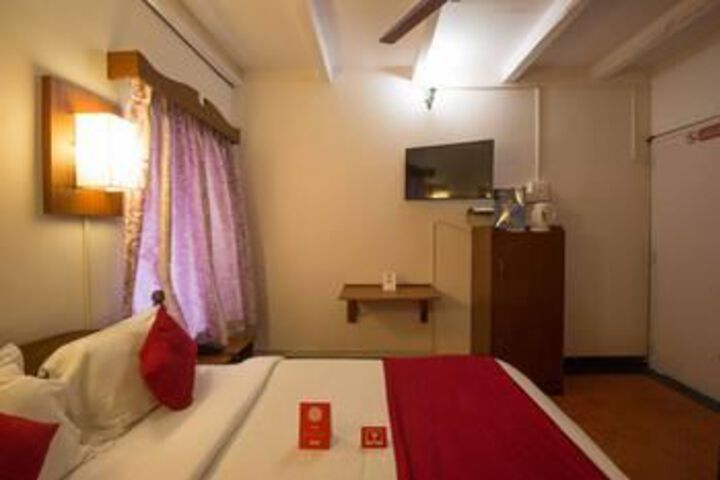 Room 6 of 22