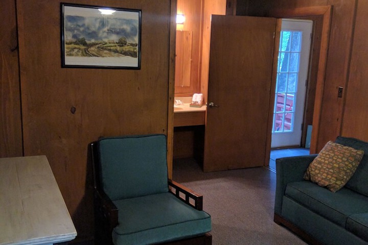 Room 12 of 53