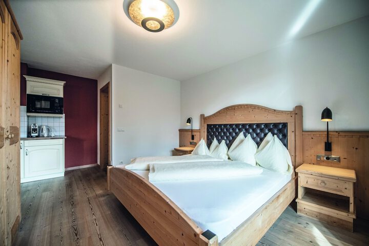 Room 48 of 157