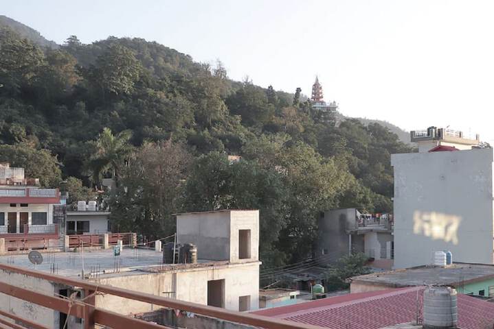 GOROOMGO GAYATRI KUNJ RISHIKESH