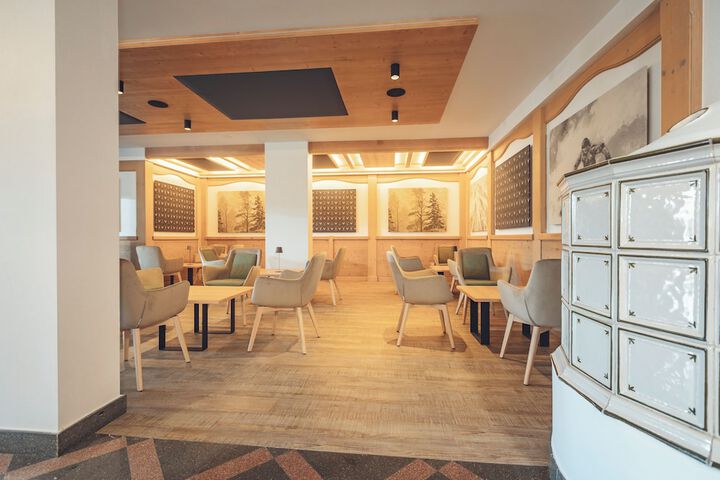 Lobby Entry