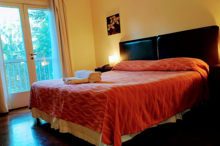 Room 4 of 21