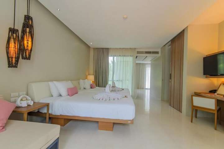 Room 19 of 51