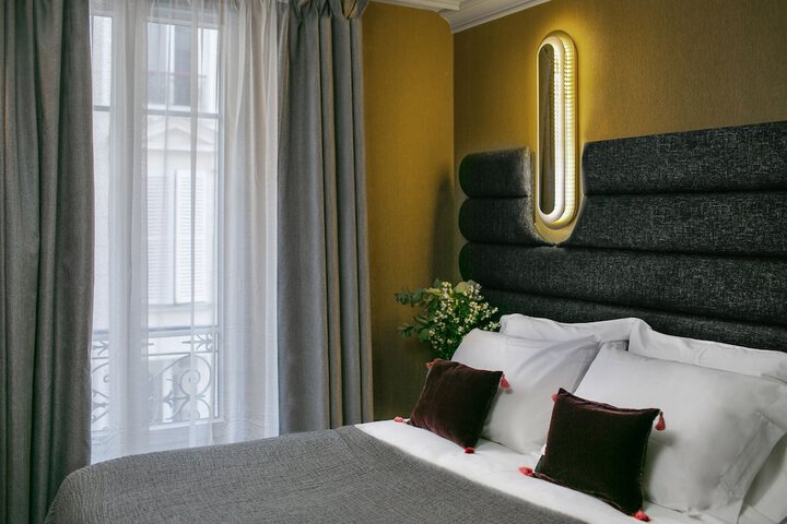 Room 5 of 28