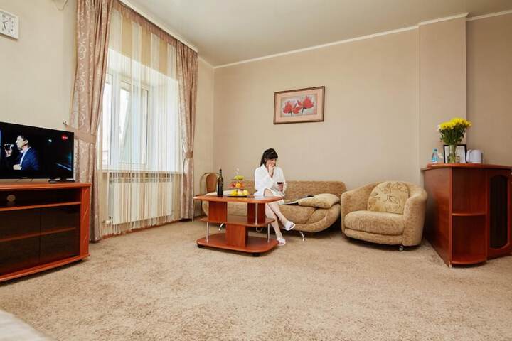 Room 25 of 44