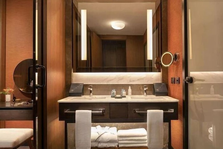 Room 214 of 429