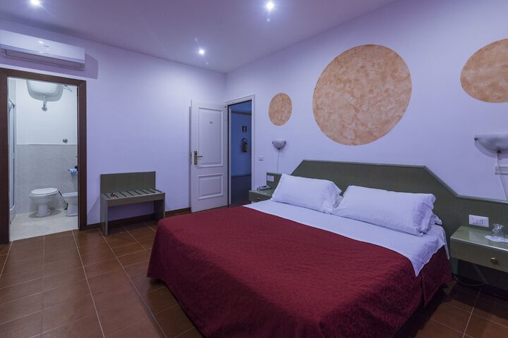 Room 16 of 55