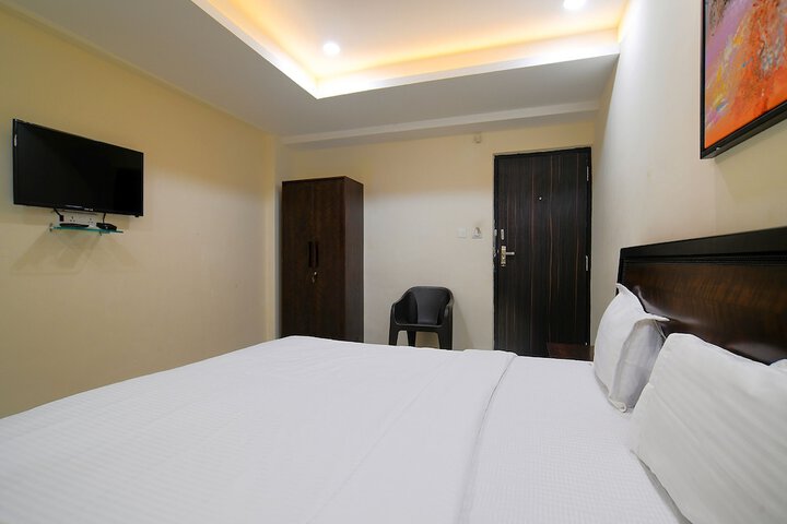 Room 18 of 33