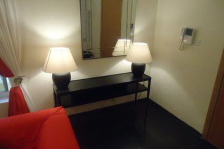 Room 18 of 26