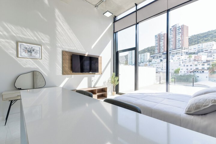 Room 185 of 238