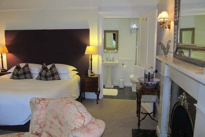 Room 21 of 48