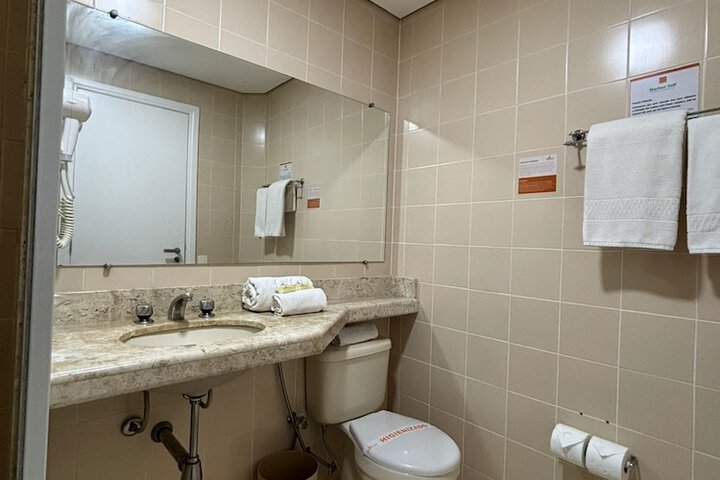 Clean Restrooms