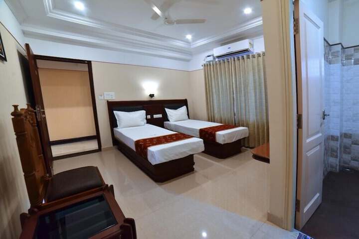 Room 18 of 51