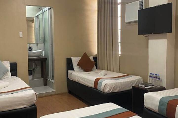Room 37 of 60