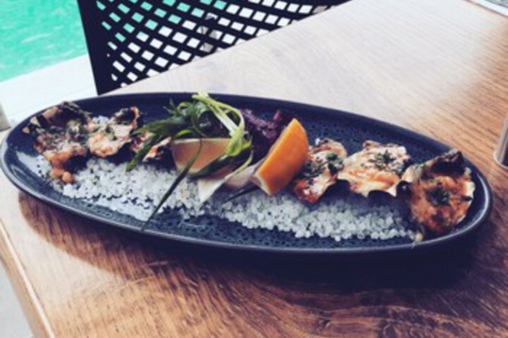 Dining 121 of 159