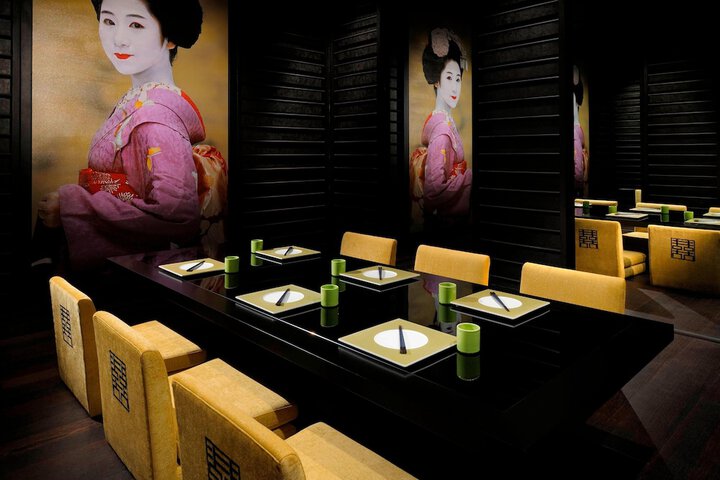 Dining 68 of 140