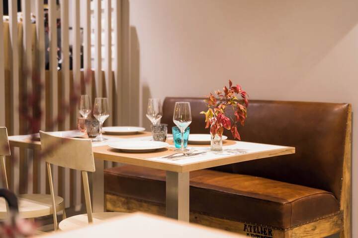 Dining 74 of 105