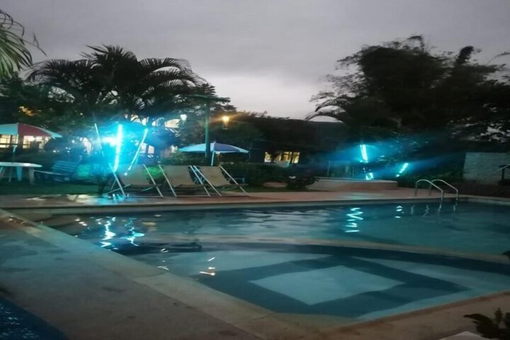 Pool 39 of 79