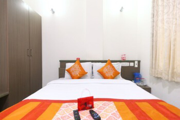Room 21 of 21