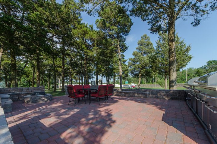 BBQ/picnic area