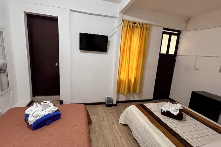 Room 42 of 110