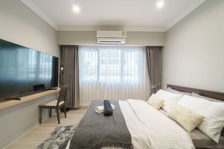 Room 13 of 57
