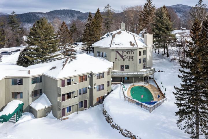 Pools & Facilities
