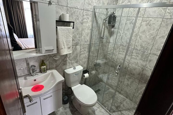 Room 19 of 36