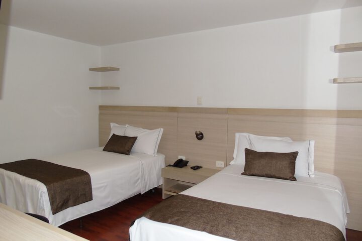 Room 15 of 88