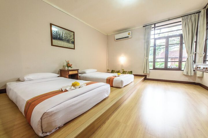 Room 4 of 58
