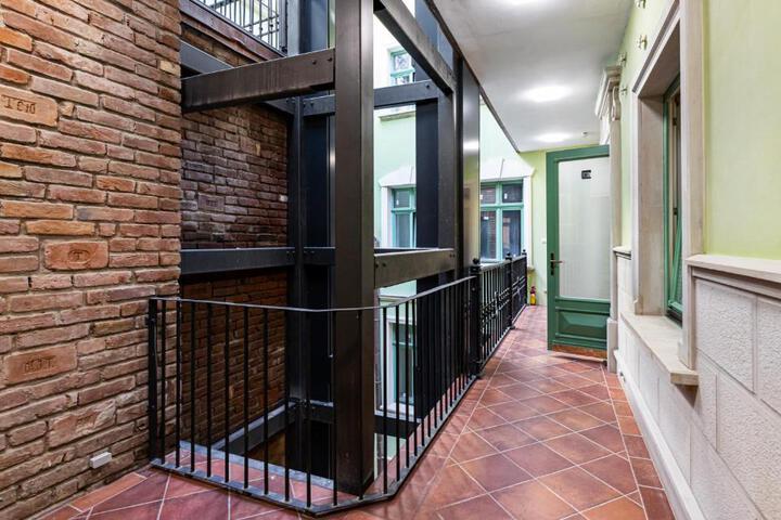 General 80 of 100