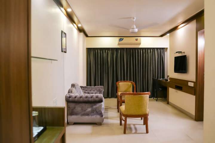 Room 49 of 114